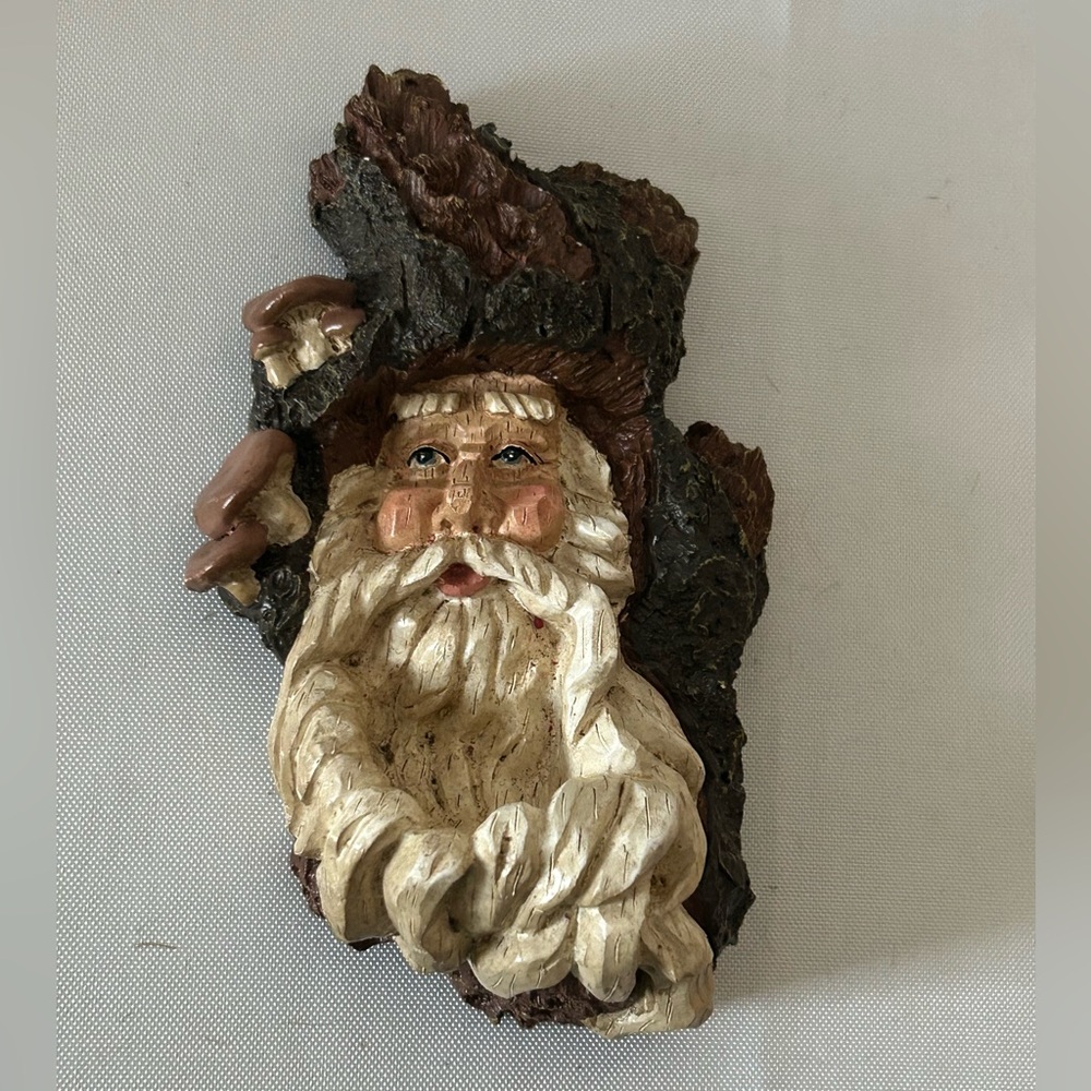 Woodland Rustic Carved Santa Claus Wall Hanging Woodland Rustic Resin Whimsical